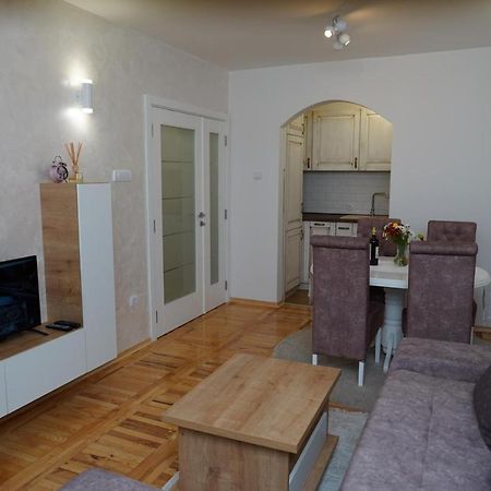 Sleepover - Holiday Base Novi Sad Bagian luar foto