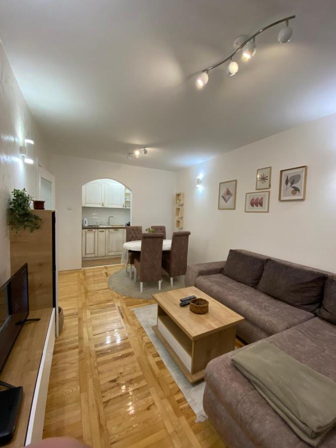 Sleepover - Holiday Base Novi Sad Bagian luar foto