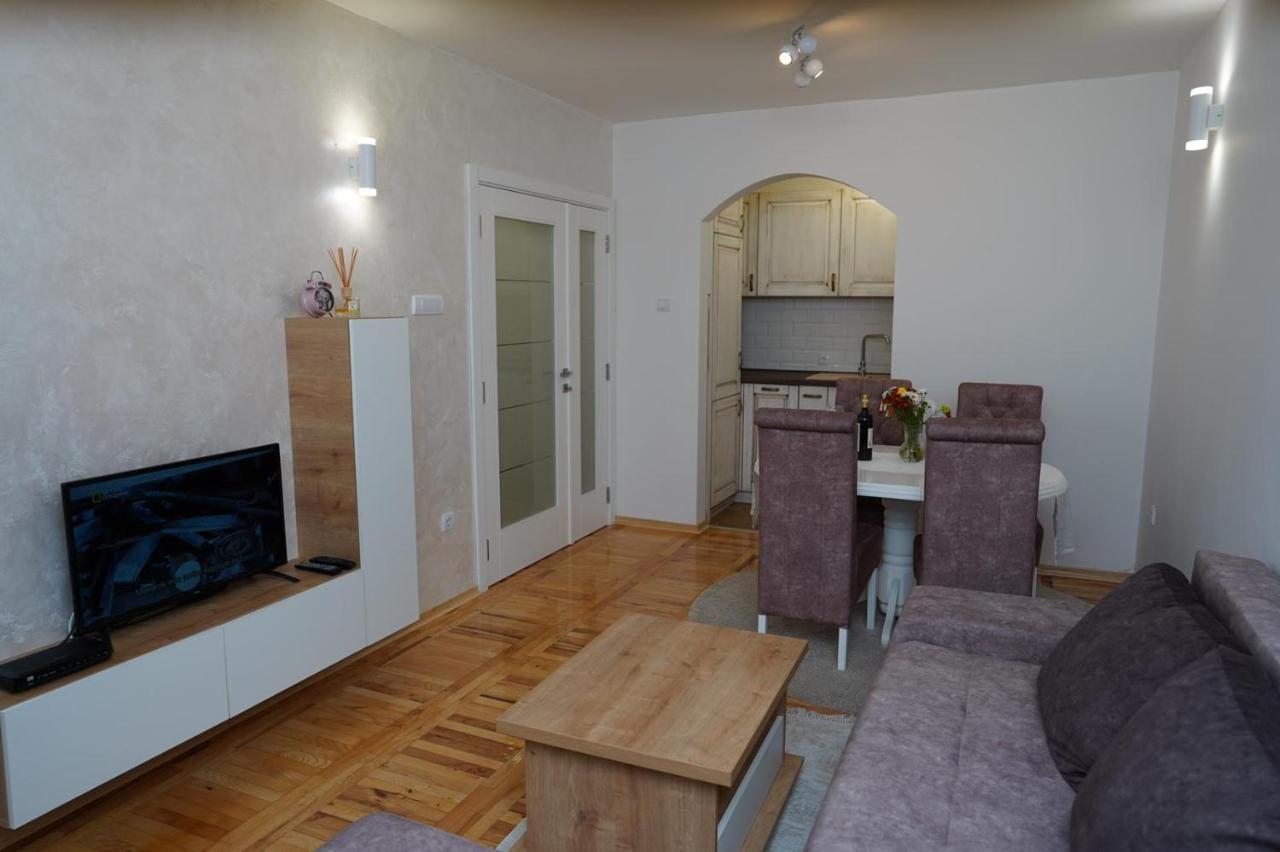 Sleepover - Holiday Base Novi Sad Bagian luar foto