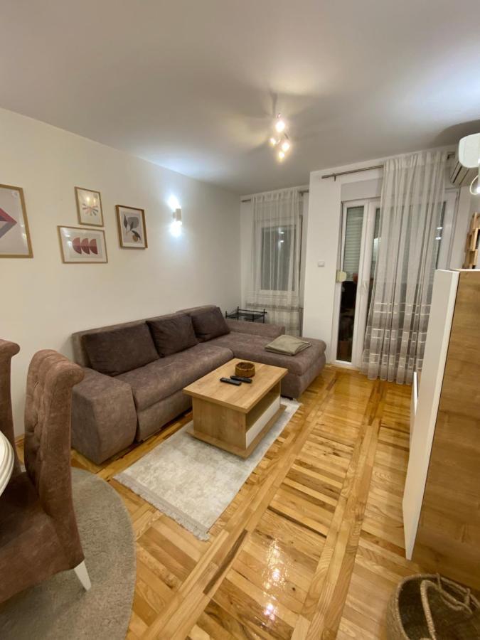 Sleepover - Holiday Base Novi Sad Bagian luar foto